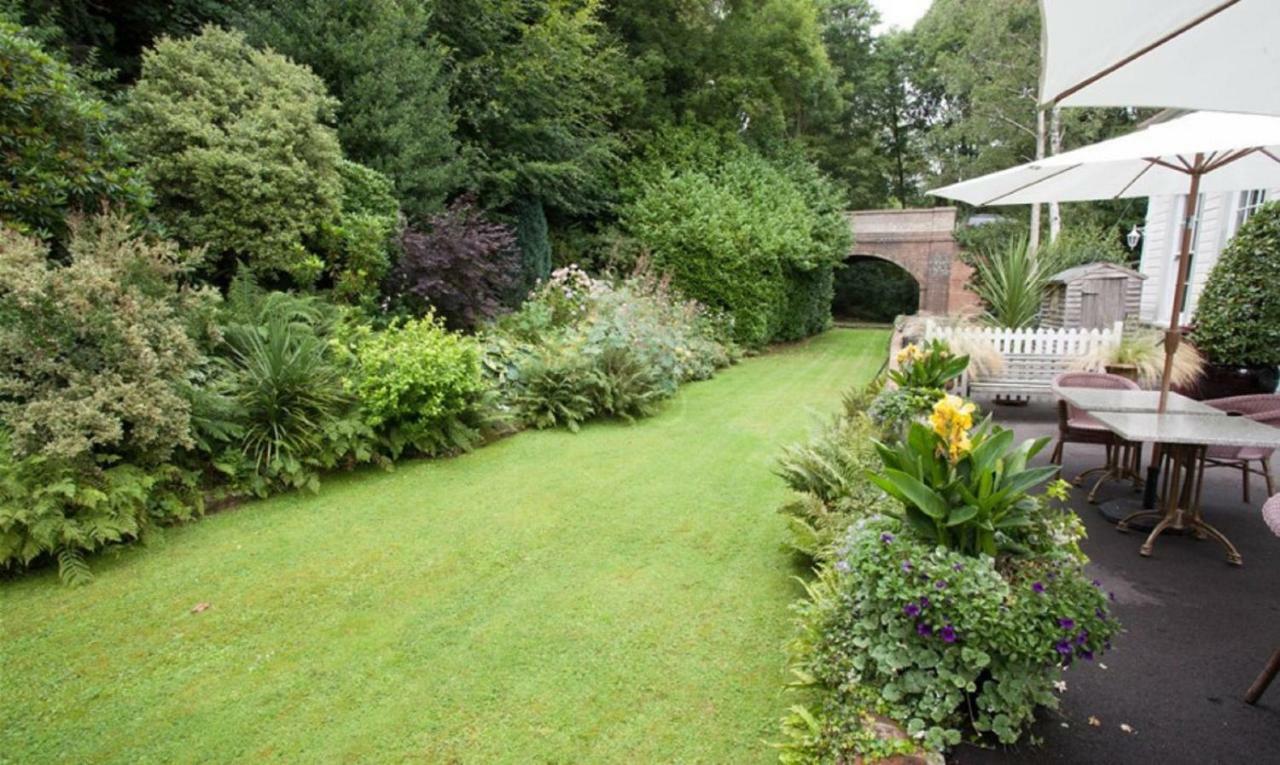 The Old Railway Station Bed & Breakfast Petworth Dış mekan fotoğraf